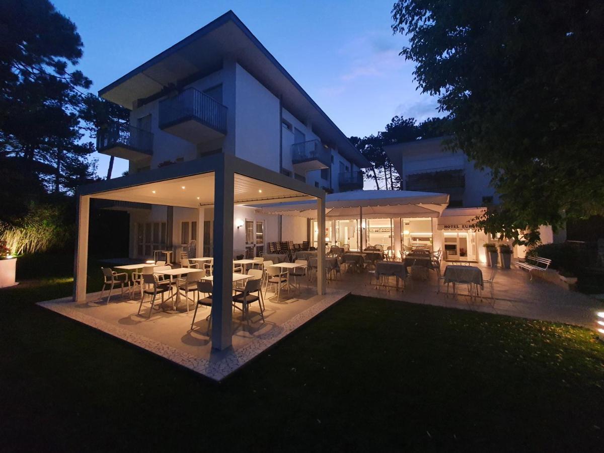Hotel Eurovil Garni Lignano Sabbiadoro Luaran gambar